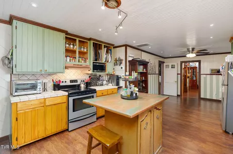 Kitchen - 217 Opie Arnold Road Limestone Tn 37681, Limestone, TN 37681 photo 6 of 7
