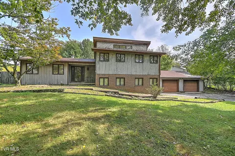 132 Tamarack Drive Johnson City Tn 37604, Johnson City, TN 37604