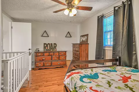 Bedroom - 796 E Carters Valley Road Gate City Va 24251, Gate City, VA 24251 photo 6 of 8