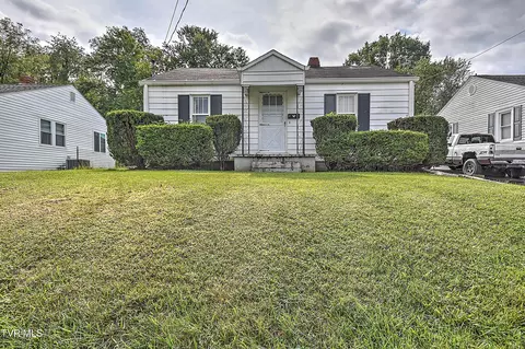 728 Randolph Street Bristol Va 24201, Bristol, VA 24201