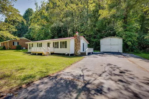 1111 Independence Avenue Mount Carmel Tn 37645, Mount Carmel, TN 37645