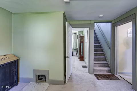 Entry Way - 751 Jackson Street Bristol Tn 37620, Bristol, TN 37620 photo 1 of 3