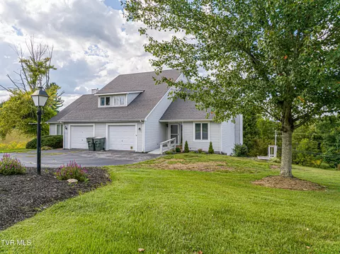 327 Pinehurst Court Abingdon Va 24211, Abingdon, VA 24211