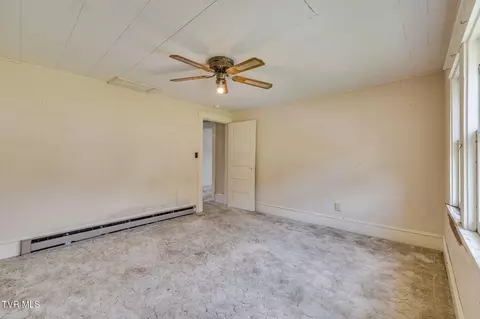 Bedroom - 204 Clinchfield Avenue Erwin Tn 37650, Erwin, TN 37650 photo 6 of 6