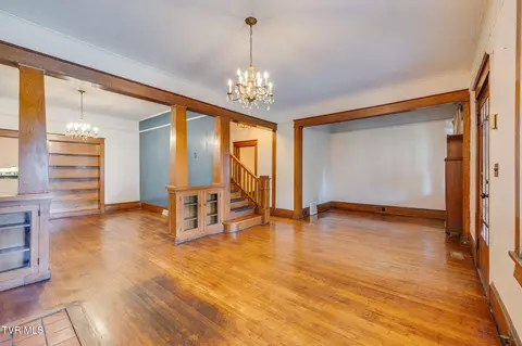 Living - 204 Clinchfield Avenue Erwin Tn 37650, Erwin, TN 37650 photo 3 of 5