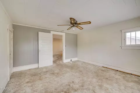 Bedroom - 204 Clinchfield Avenue Erwin Tn 37650, Erwin, TN 37650 photo 4 of 6