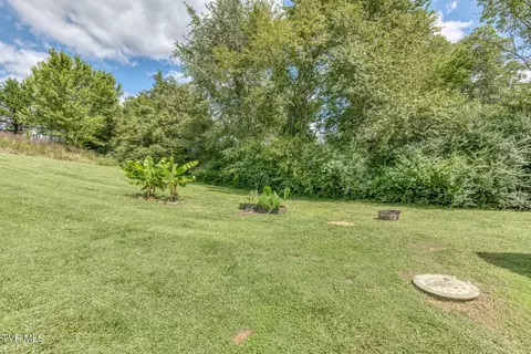 Exterior - 30 Ebenezer Loop Chuckey Tn 37641, Chuckey, TN 37641 photo 11 of 15