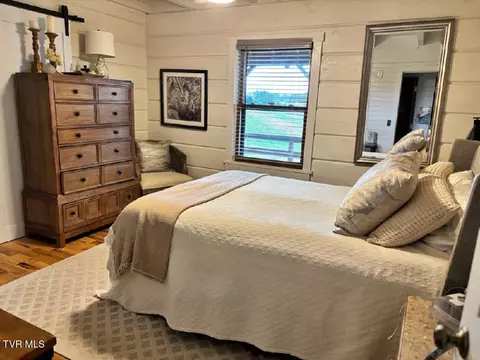 Bedroom - 320 Barren Road Chuckey Tn 37641, Chuckey, TN 37641 photo 1 of 8