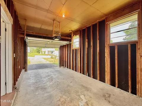 Other - 616 E Barton Ridge Road Greeneville Tn 37745, Greeneville, TN 37745 photo 10 of 16