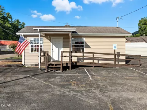 620 Carolina Avenue Erwin Tn 37650, Erwin, TN 37650