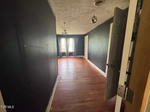 Entry Way - 6420 Baileyton Road Greeneville Tn 37745, Greeneville, TN 37745 photo 1 of 1
