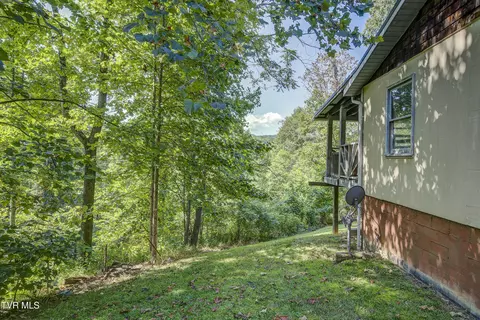 Exterior - 239 Viss Honeycutt Road Erwin Tn 37650, Erwin, TN 37650 photo 12 of 22