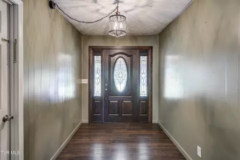 Entry Way - 239 Viss Honeycutt Road Erwin Tn 37650, Erwin, TN 37650 photo 1 of 3