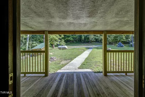 Exterior - 239 Viss Honeycutt Road Erwin Tn 37650, Erwin, TN 37650 photo 9 of 22