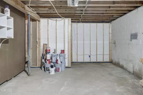 Other - 239 Viss Honeycutt Road Erwin Tn 37650, Erwin, TN 37650 photo 4 of 16