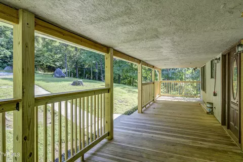 Exterior - 239 Viss Honeycutt Road Erwin Tn 37650, Erwin, TN 37650 photo 10 of 22