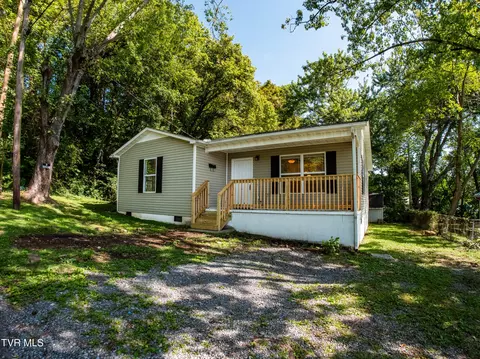 410 N Armstrong Street Rogersville Tn 37857, Rogersville, TN 37857