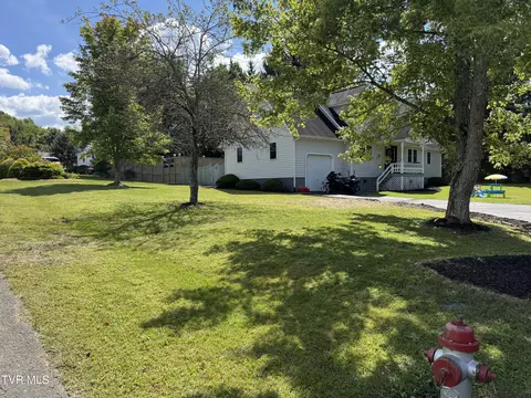 Exterior - 6023 Crystal Lane Wise Va 24293, Wise, VA 24293 photo 5 of 13