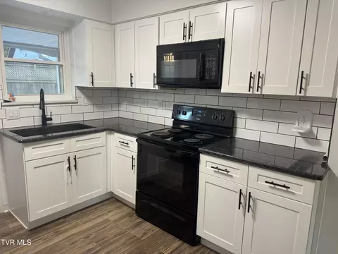Kitchen - 6023 Crystal Lane Wise Va 24293, Wise, VA 24293 photo 1 of 2