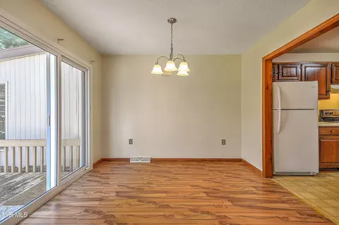 Dining - 1177 Pebble Drive Bristol Va 24201, Bristol, VA 24201 photo 1 of 2