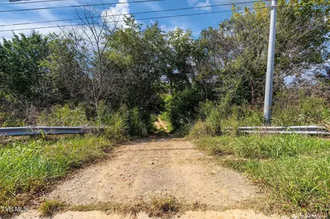 370 Roy Martin Road Johnson City Tn 37615, Johnson City, TN 37615 photo 22