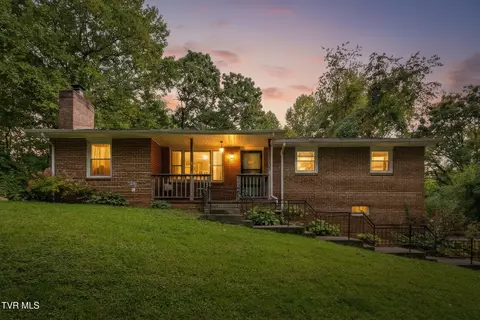 118 Mountain View Circle Elizabethton Tn 37643, Elizabethton, TN 37643