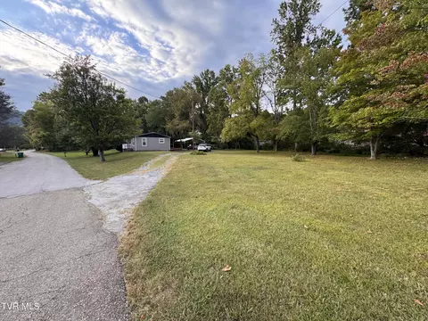 Exterior - 101 Spar Mill Road Erwin Tn 37650, Erwin, TN 37650 photo 11 of 19