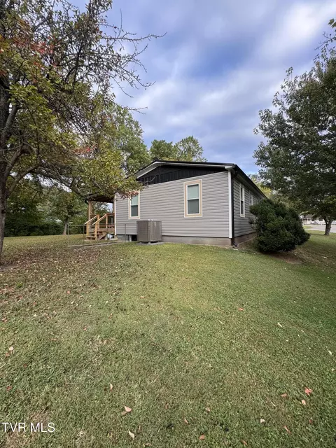 Exterior - 101 Spar Mill Road Erwin Tn 37650, Erwin, TN 37650 photo 9 of 19