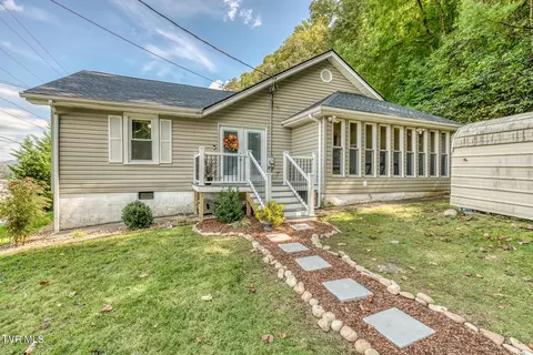 Exterior - 301 Polly Erwin Road Erwin Tn 37650, Erwin, TN 37650 photo 3 of 12