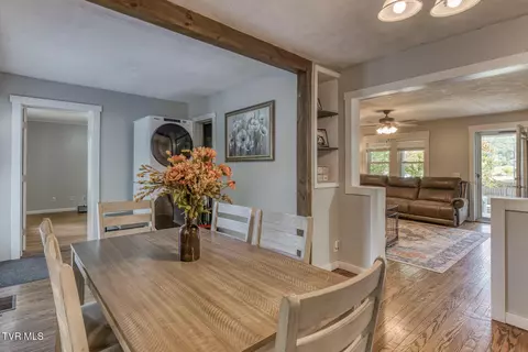 Dining - 301 Polly Erwin Road Erwin Tn 37650, Erwin, TN 37650 photo 3 of 3