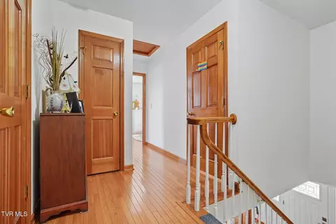 Entry Way - 711 E Main Street Wise Va 24293, Wise, VA 24293 photo 2 of 2