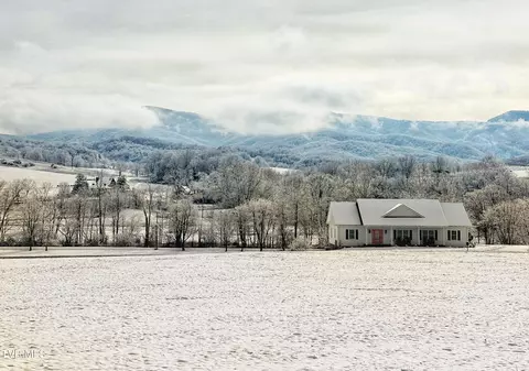 182 St Johns Way Chilhowie Va 24319, Chilhowie, VA 24319