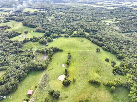 165 Stoney Cove Midway Tn 37809, Midway, TN 37809