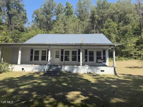 1557 Hanging Rock Parkway Dungannon Va 24245, Dungannon, VA 24245