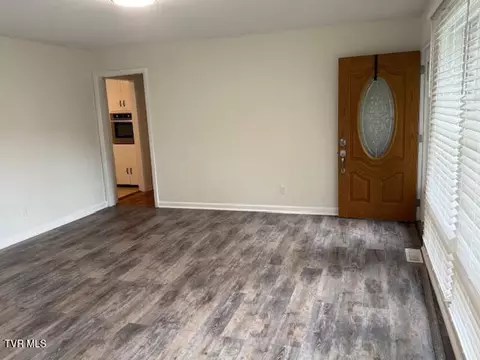 812 Meadowview Street Erwin Tn 37650, Erwin, TN 37650 photo 4