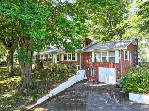 6525 E Andrew Johnson Highway Afton Tn 37616, Afton, TN 37616