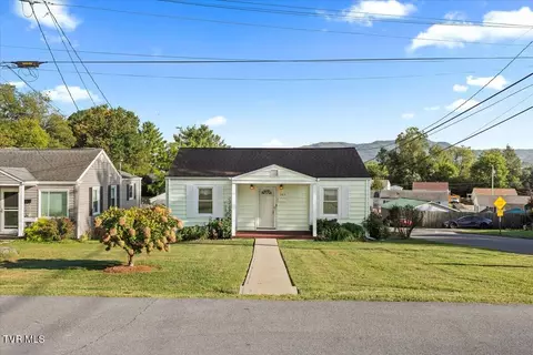 707 Lincoln Avenue Johnson City Tn 37604, Johnson City, TN 37604