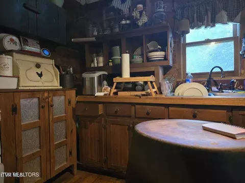 170 Parker Road Eidson Tn 37731, Eidson, TN 37731 photo 6
