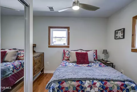 313 Bay Street Mount Carmel Tn 37645, Mount Carmel, TN 37645