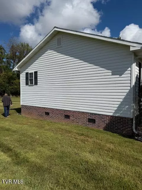 Other - 165 Smith Avenue Erwin Tn 37650, Erwin, TN 37650 photo 7 of 9