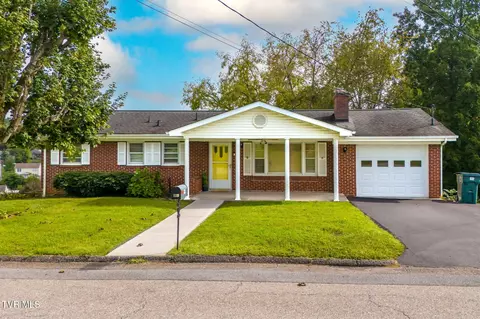 135 Montrose Drive Bristol Va 24201, Bristol, VA 24201
