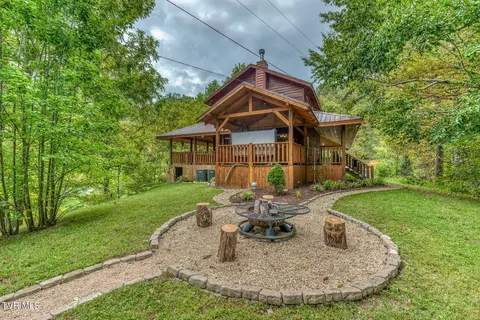 160 Conley Stevens Road Roan Mountain Tn 37687, Roan Mountain, TN 37687