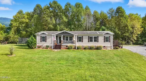 1914 Tate Springs Road Big Stone Gap Va 24219, Big Stone Gap, VA 24219