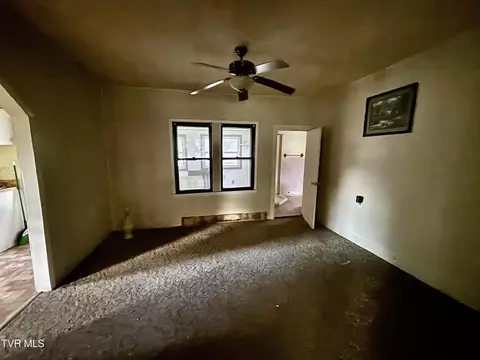 Living - 1625 Red Fletcher Road Jonesville Va 24263, Jonesville, VA 24263 photo 1 of 1