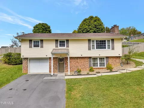 100 Martindale Road Bristol Tn 37620, Bristol, TN 37620