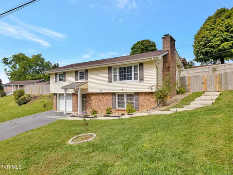 100 Martindale Road Bristol Tn 37620, Bristol, TN 37620
