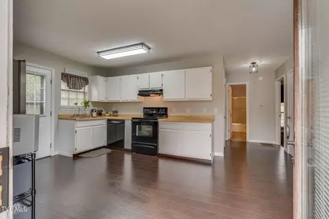 1981 Michael Drive Johnson City Tn 37604, Johnson City, TN 37604 photo 7