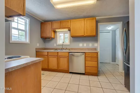 Kitchen - 219 New Avenue Erwin Tn 37650, Erwin, TN 37650 photo 1 of 4