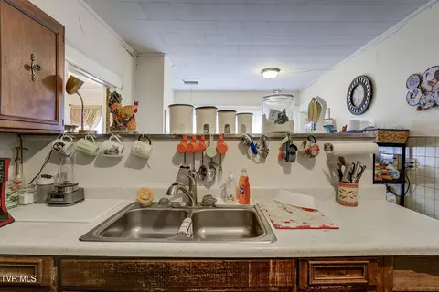 Kitchen - 315 Love Street Erwin Tn 37650, Erwin, TN 37650 photo 4 of 4