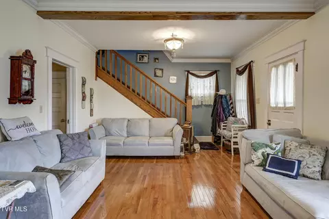 Living - 315 Love Street Erwin Tn 37650, Erwin, TN 37650 photo 2 of 2